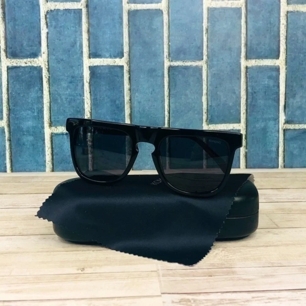 KOMONO Bennet Glossy Black Sunglasses NEW